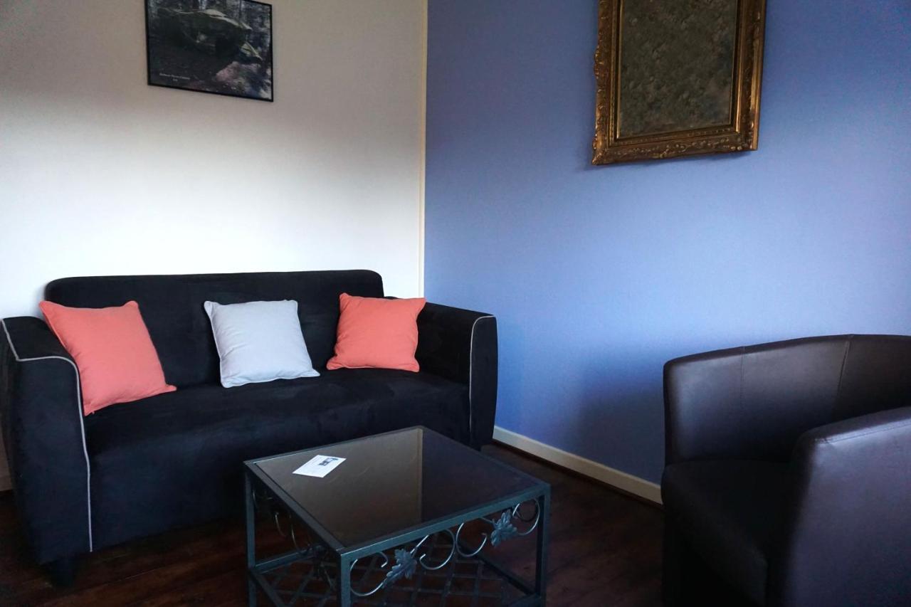 Les Neuf Bouleaux Bed and Breakfast Job Buitenkant foto