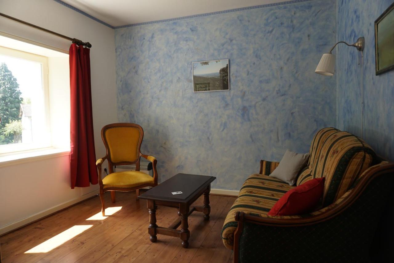 Les Neuf Bouleaux Bed and Breakfast Job Buitenkant foto
